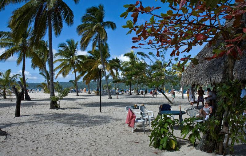 cayo-1copyz.jpg