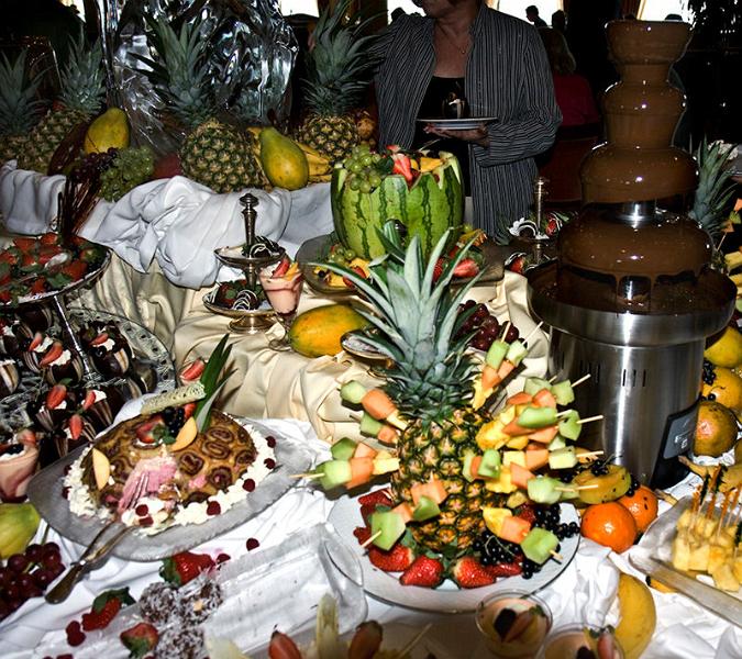 fruittablecopyz.jpg